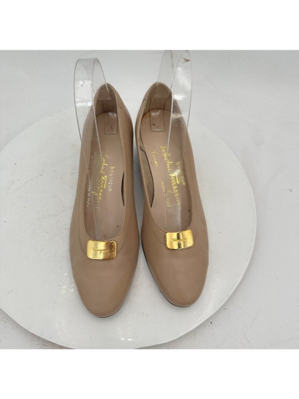 Salvatore Ferragamo Women Size 4.5C Taupe Gold-Ornament Pumps - Picture 3 of 11